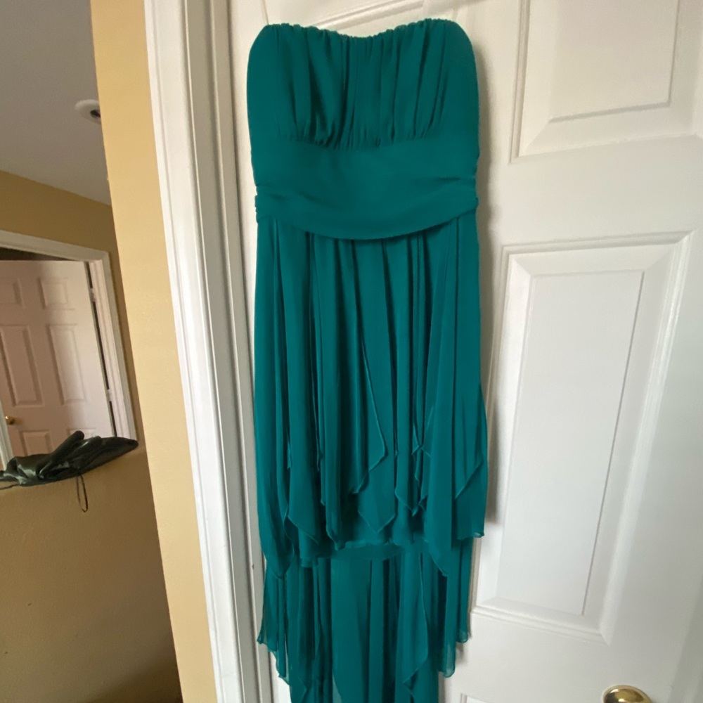 👏👏Ruby Rox medium green flowy dress